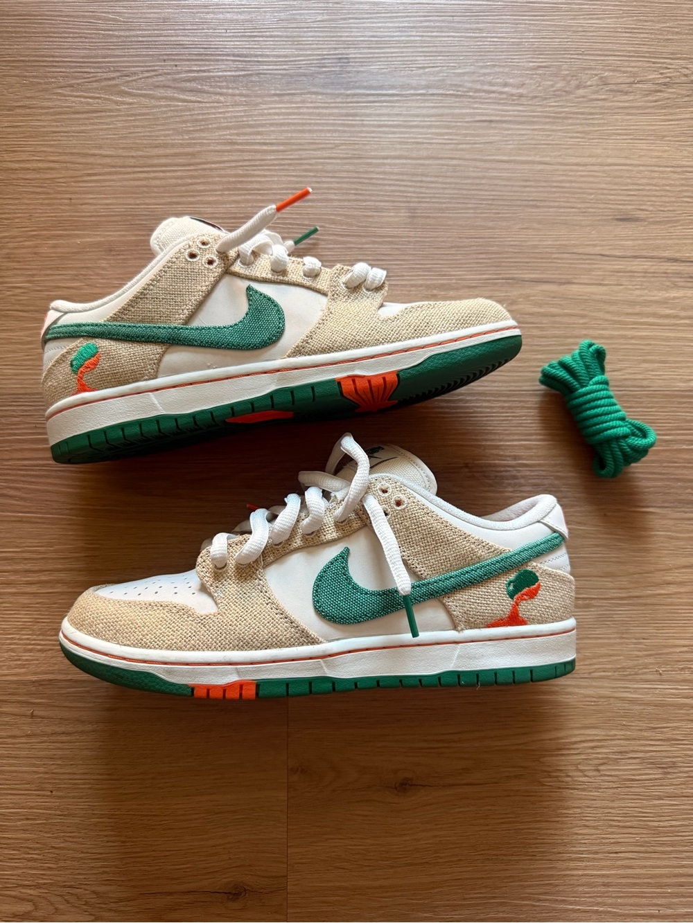 Nike SB Dunk Low Jarritos Sneakers FD0860-001  Men’s 7.5 Pre Owned